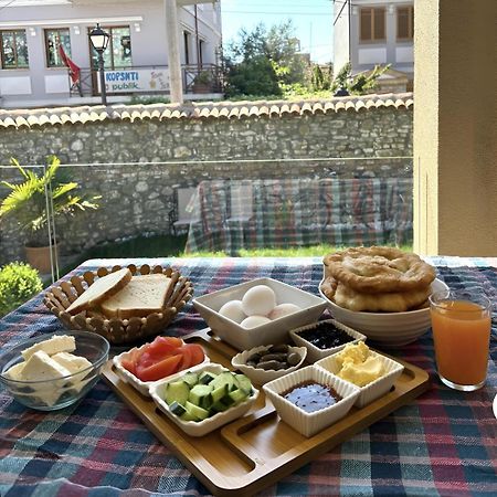 Villa Zoi A Stay To Remember I Located Inside The Castle Of Elbasan, On A Historic Roman Road Via Egnatia I Homemade Breakfast إلباسان المظهر الخارجي الصورة