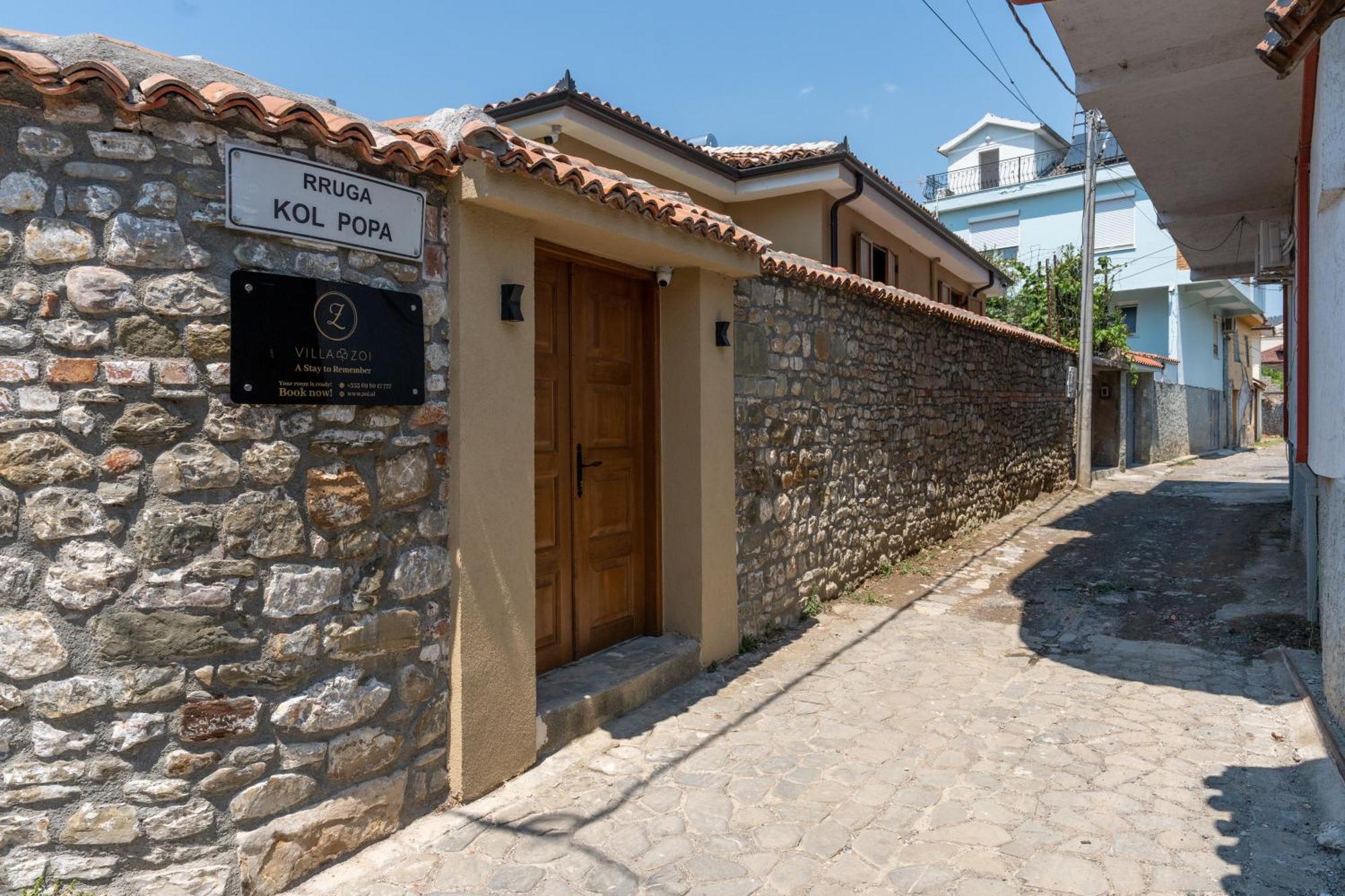 Villa Zoi A Stay To Remember I Located Inside The Castle Of Elbasan, On A Historic Roman Road Via Egnatia I Homemade Breakfast إلباسان المظهر الخارجي الصورة