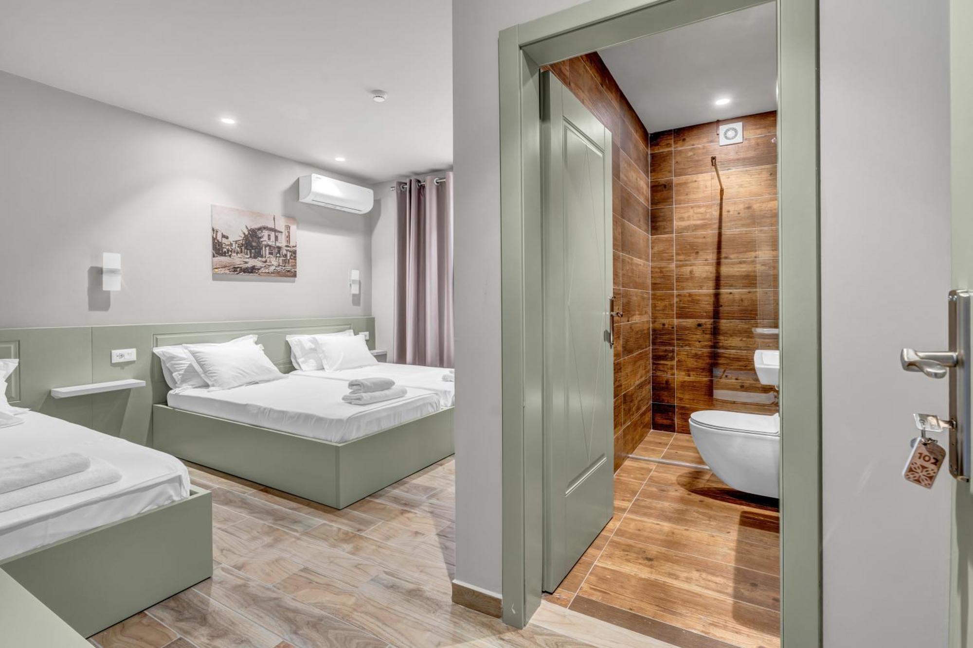 Villa Zoi A Stay To Remember I Located Inside The Castle Of Elbasan, On A Historic Roman Road Via Egnatia I Homemade Breakfast إلباسان المظهر الخارجي الصورة