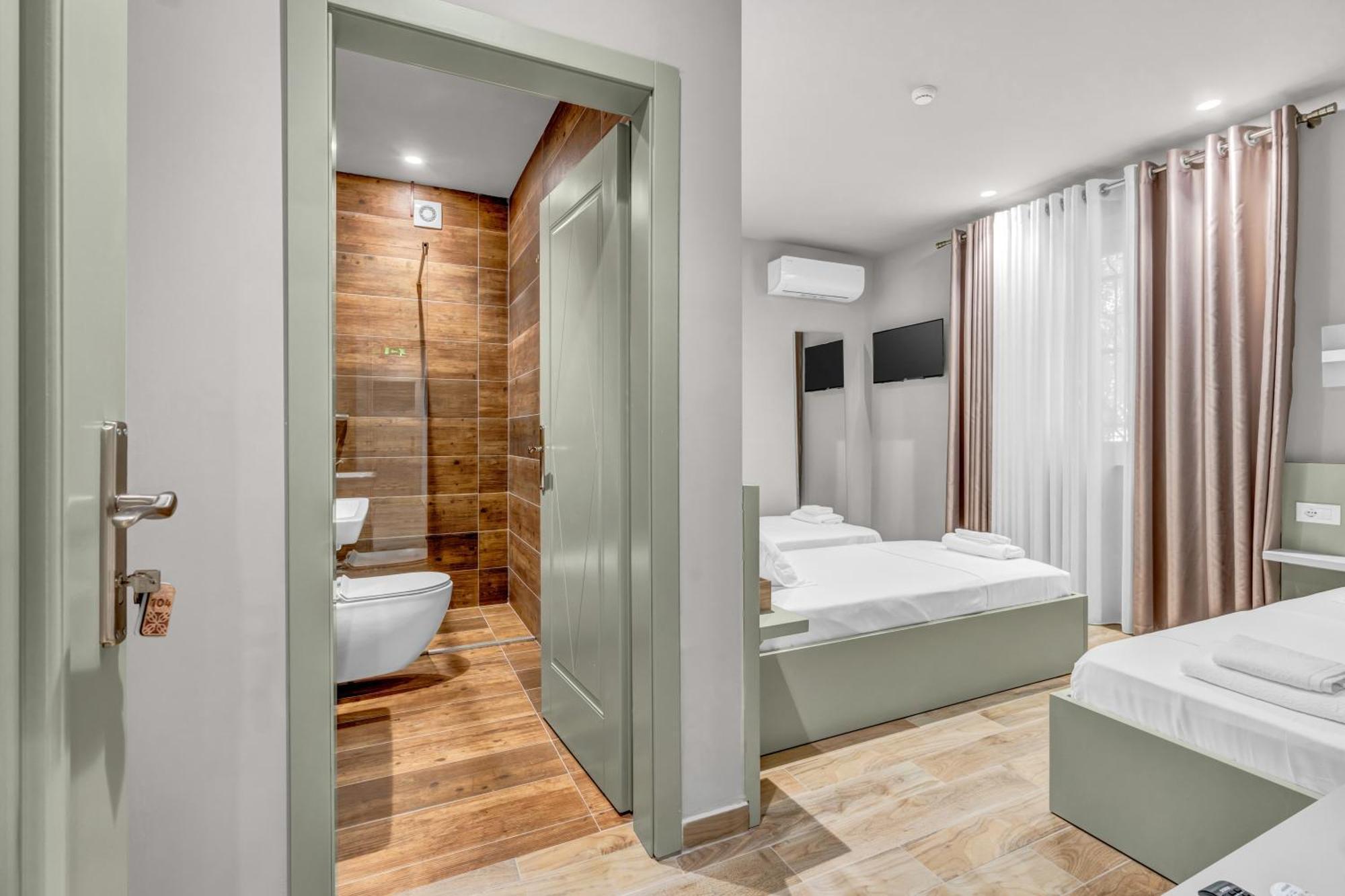 Villa Zoi A Stay To Remember I Located Inside The Castle Of Elbasan, On A Historic Roman Road Via Egnatia I Homemade Breakfast إلباسان المظهر الخارجي الصورة